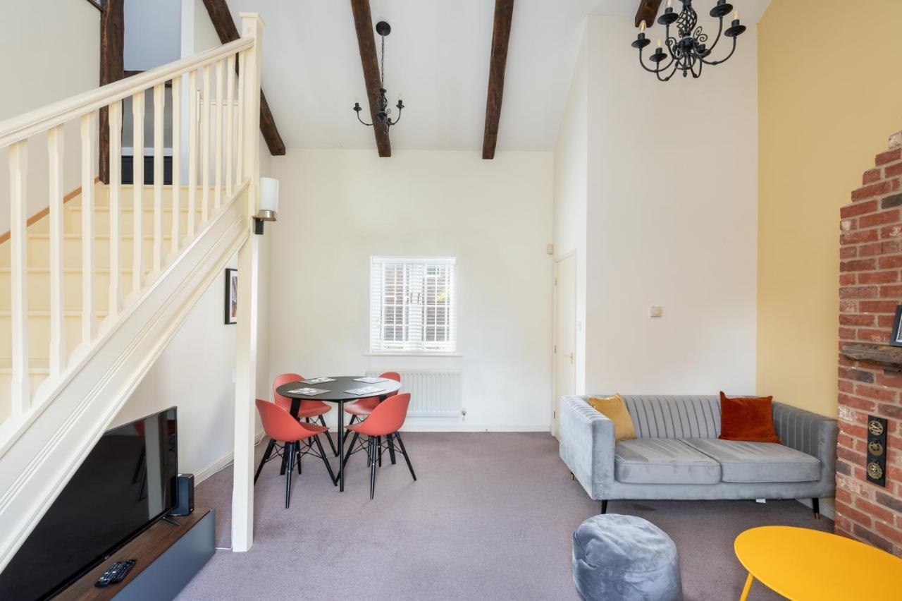 Pass The Keys Charming Cottage Near Clifton Moor 요크 외부 사진