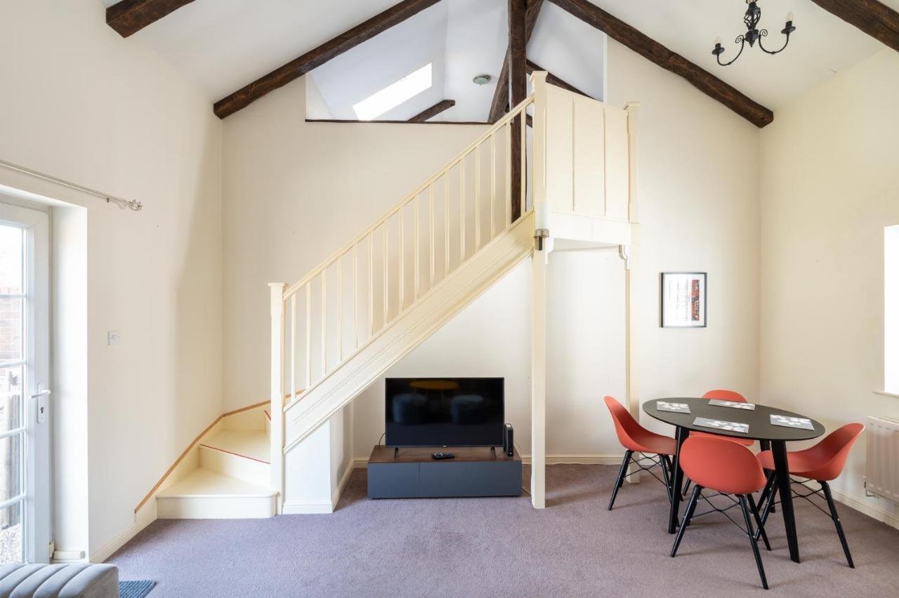 Pass The Keys Charming Cottage Near Clifton Moor 요크 외부 사진