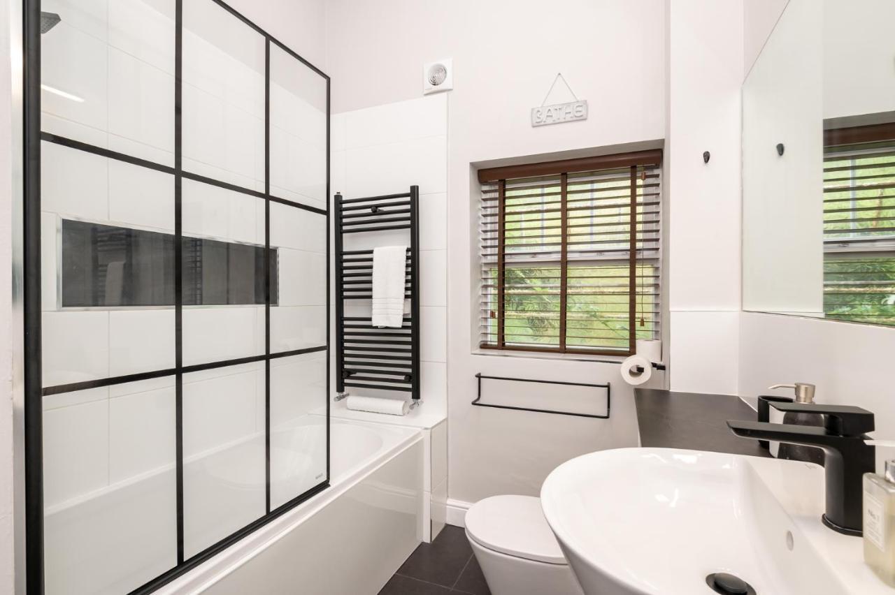 Pass The Keys Charming Cottage Near Clifton Moor 요크 외부 사진